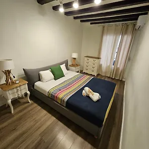 Appartamento Family Flat Near Ramblas Bcn 5, Barcellona